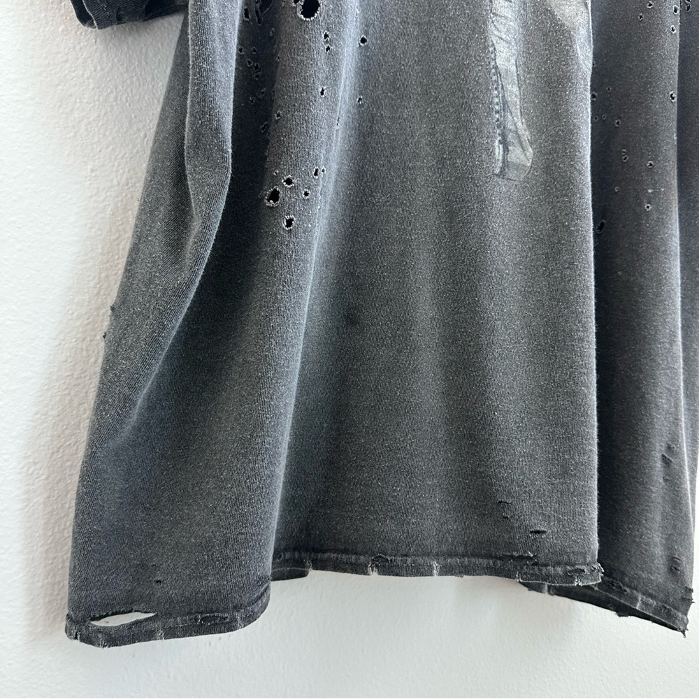 Black Christina Aguilera dirty destroyed t-shirt - Picture 5 of 8